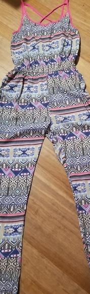 Jumpsuit - Picture 4 of 6